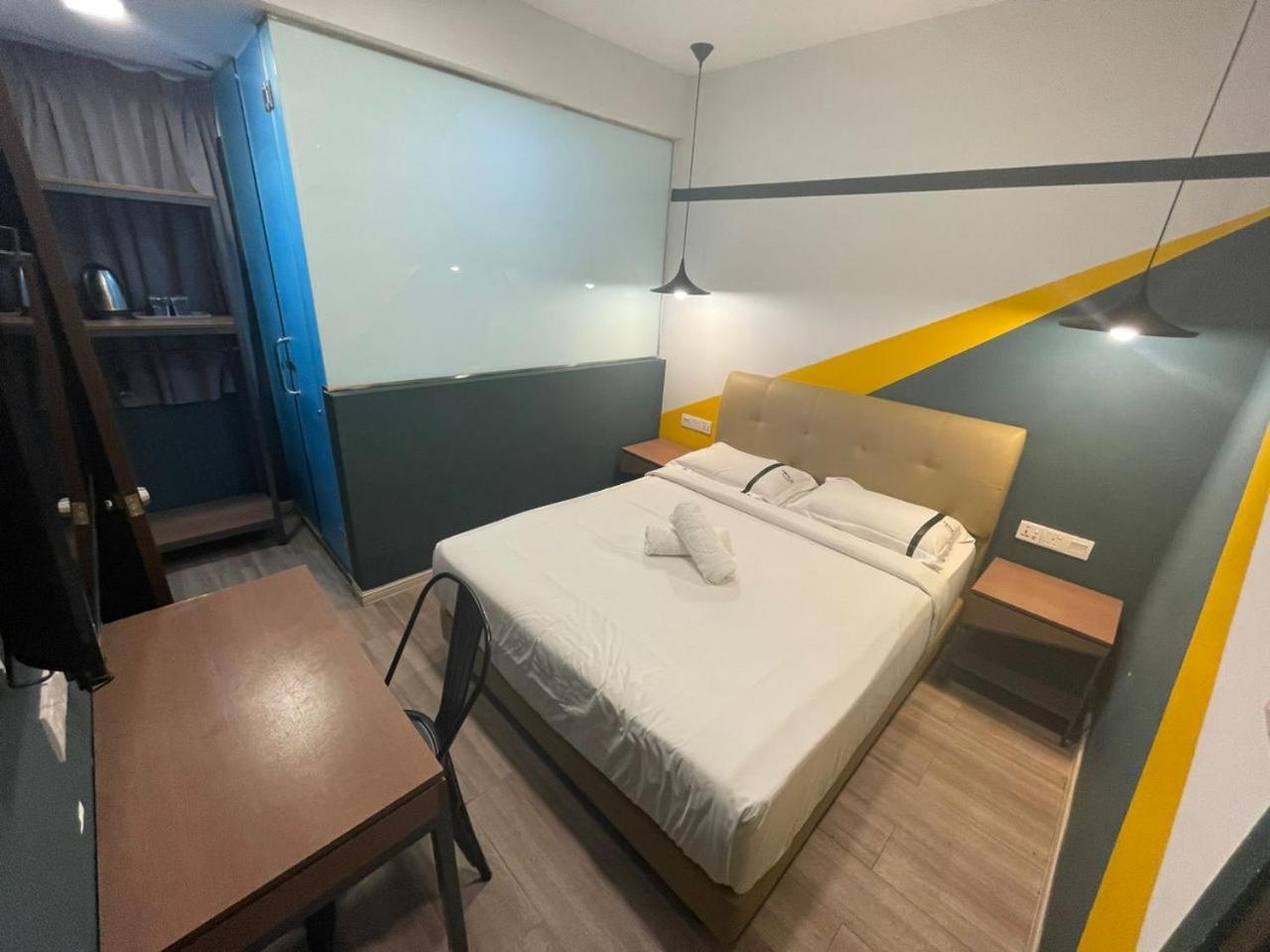 Smile Hotel Subang Airport Shah Alam Buitenkant foto