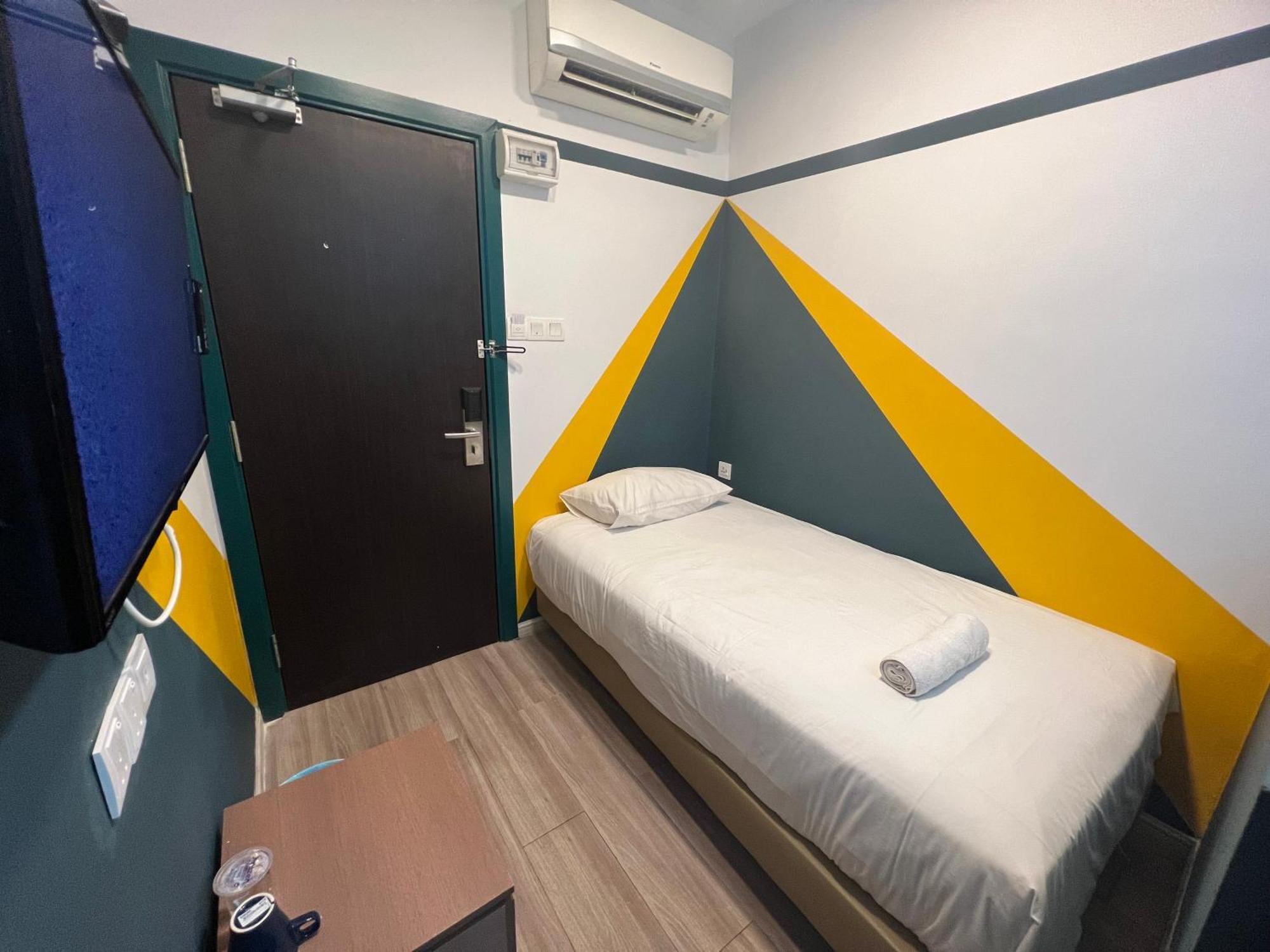Smile Hotel Subang Airport Shah Alam Buitenkant foto